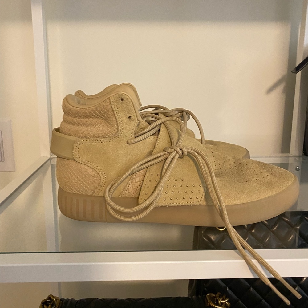 Men’s Adida Tubulars
